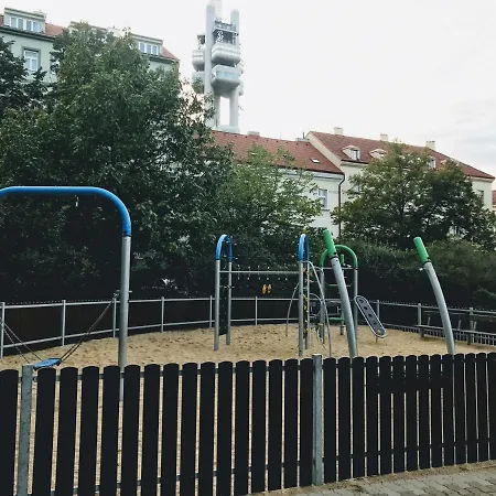 Modern Futuristic / Zizkov Tv Tower + Metro Station Апартаменты *